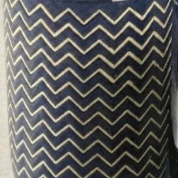 Laurie gates 4-piece mugs set - Picture 5 of 5